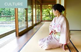 The earliest visual depiction of fans in japan dates back to the 6th century ad, with burial tomb paintings showed drawings of fans. How To Use Your Japanese Folding Fan The Right Way Kokoro Media