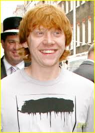 Daniel Radcliffe Heads Out of Heathrow: Photo 214361