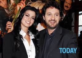 Dal loro incontro e dal loro amore è nata la piccola martina. Pieraccioni Su Facebook Il Messaggio Per Laura Torrisi Lo Sliding Doors Piu Bello Della Mia Vita