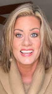 Amy Venema's Instagram, Twitter & Facebook