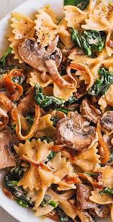Bow Tie Pasta With Spinach Mushrooms Caramelized Onions Spinach Pasta Vegetarian Recipes Easy Bowtie Pasta