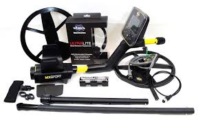 This general purpose metal detector is waterproof, so you can take it beach hunting, relic hunting, coinshooting, jewelry seeking. Whites Mx Sport
