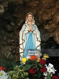 Staty Av Jungfru Maria Monter Be-foton och fler bilder på Andlighet