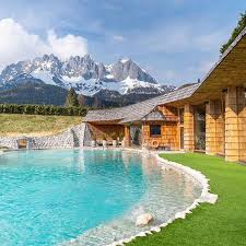 Werbung Stanglwirt Heute Ist Der Blick Auf Den Wilden Kaiser Leider Nicht Ganz So Frei Aber Dafur Lasst Es Sich Stanglwirt Wilder Kaiser Hotel Osterreich