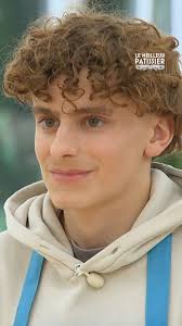 "Ça c'est palace" 🤩, Les pâtissiers ont dû retravailler un incontournable  de la pâtisserie : le Paris-Brest, et faire voyager ce légendaire gâteau à  travers la France !, Le Meilleur Pâtissier M6, ...