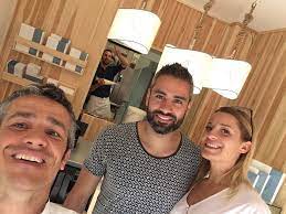 Il a ensuite évoqué les objectifs à long terme du club, ainsi que le besoin de se maintenir au plus haut niveau du classement : Facebook