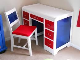 Ultra stylish and comfortable, this set is the ideal first desk for your little ones. Home Epiphany Childrens Desk And Chair Kids Desk Chair Kids Room Desk