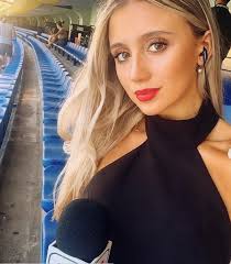 Morena beltrán, luciana rubinska y alina moine. Morena Beltran La Estudiosa De La Tactica Soy Una Nerd Del Futbol