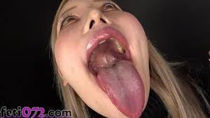 ベロ観察・ベロ唾液フェチズム 白雪ひめ レズ、フェチ動画詳細 レズ、フェチ・オナニー