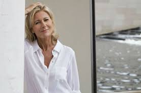 Dec 17, 2020 · elise lucet et xavier la mort de son mari martin bourgeois en 2011 a beaucoup bouleversé la journaliste elise lucet qui vivait avec lui un amour parfait. Claire Chazal J Ai Eu Beaucoup De Chance Apres L Arret Brutal De Ma Collaboration Avec Tf1