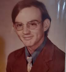 Family❤ GAINESVILLE HIGH SCHOOL 1970-71 Student Identification Card Benton  Breeding, Superintendent beathlgu Днсе leathe Student Signature S.fendma  Bety's Father Mother Lydia -uoleeler wheeler TURL RL BuRtoN Tu