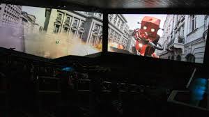 Menceritakan awal proses pembentukan grup band queen. Bohemian Rhapsody In Screenx Don T Stop Him At The Front Of The Theater We Live Entertainment