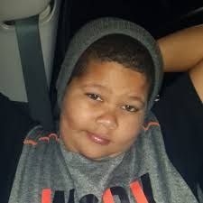 Ezra Glover's Instagram, Twitter & Facebook