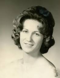 Obituary information for Carolyn Batts