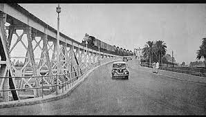 الجسر الحديدي جسر الصرافية في الخمسينات baghdad old baghdad photos baghdad iraq