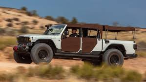 Jeep Convoy Concept First Look: Militarizing the Gladiator Pickup Nicely
