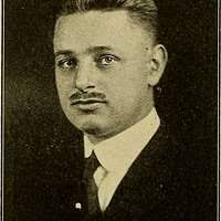 A history of Kentucky and Kentuckians; the leaders and representative men  in commerce, industry and modern activities (1912) (14779706821)