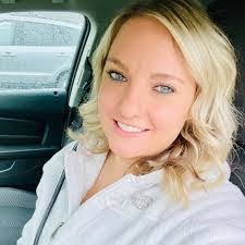 Heather Starcher's Instagram, Twitter & Facebook