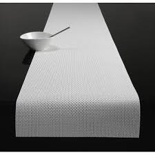 Chilewich Basketweave Table Runner Perigold In 2020 Modern Placemats Linen Table Runner Striped Table Runner
