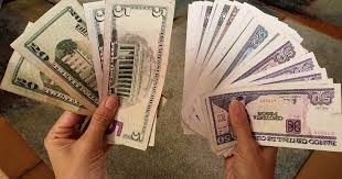 Otra jornada de descenso de dólares y euros en mercado informal de divisas  en Cuba