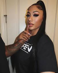 Zombie Action🧟‍♂️ Makeup/Prosthetics By: @nicholerayartistry &  @slayedbysila_ #glambynicholeray #zombie #zombiemakeup #sfx #sfxmakeup  #fxmakeup #mua #walkingdead #lamua #art #bodypaint #skinillustrator  #fxcreatives #sfxmua #sfxartist #halloween