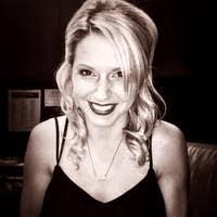 Deborah Huss's Instagram, Twitter & Facebook