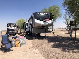 A trailer park with city streets and services was set up. Ok Rv Park 1576 Roadrunner Rd Holbrook Az Campgrounds Mapquest