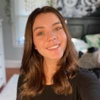 Laura Lakin's Instagram, Twitter & Facebook