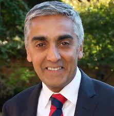 Ngôi sao của đan mạch, christian eriksen đã đột quỵ ngay trên sân trong trận đấu với phần lan ở bảng b euro 2021. Gbx8anocerl15m