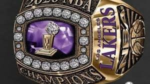 There is a removable top that reveals all the retired los angeles lakers jerseys with a special emphasis on the two kobe bryant retired jerseys. Los Angeles Lakers Championship Ring Design Leaked Marca In English