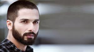 Shahid Kapoor Haider Movie Hd Wallpaper Haider Movie 1600x900 Download Hd Wallpaper Wallpapertip This is the latest bluray print with hindi audio.