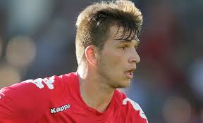 PK-35 paikkasi rivejään peräti viidellä uudella pelaajalla