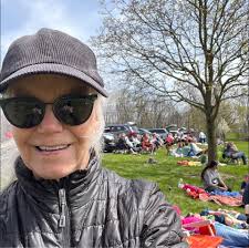 Poodle owners sleeping with their dogs