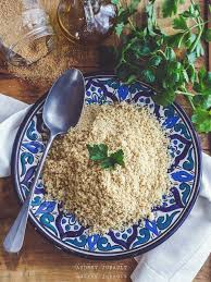 Reussir La Cuisson Rapide De La Semoule De Couscous Recette En 2020 Semoule Couscous Cuisson Couscous Semoule