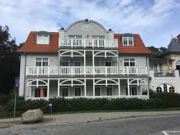 250 m, tauchbasis baltic ostseebad kühlungsborn. Ferienwohnung Palais Am Park Kuhlungsborn Ost Frau Beate Ruhling