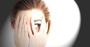11 Facts About Colored Lenses That May Surprise You Pouted Com Light Sensitivity Eyes Light Sensitivity Eye Treatment