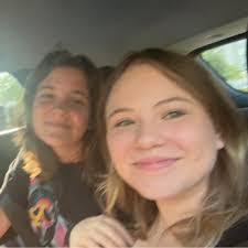 Danielle Lecompte's Instagram, Twitter & Facebook