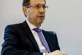 El empresario brasileño carlos wizard martins pasará a controlar el 100% de topper argentina. Carlos Wizard El Multimillonario Brasileno Que Ayuda A Miles De Venezolanos En La Frontera El Carabobeno