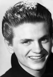 He died on january 3, 2014 in burbank, california, usa. Phil Everly Wikidata