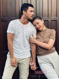 Güzel oyuncu, geçtiğimiz yıl ekin mert daymaz'la tatil yaptığı kapadokya'ya bu kez yeni aşkı mehmet dinçerler'le gitti. Hadise Nin Sevgilisi Mehmet Dincerler In Eski Halini Gorenler Gozlerine Inanamadi Mehmet Dincerler Degisimiyle Agizlari Acik Birakti Galeri Magazin