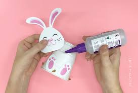 Rabbit feet with rabbit tail template. Jumping Easter Bunny Lotta Magazine