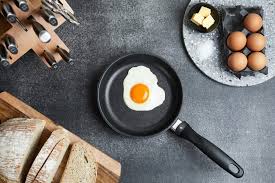 The editors of easy home cooking magazine try it!here are a few recipes fr. Essential Tools The Perfect Pan For Fried Eggs Orson Gygi Blog