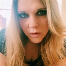 Kristin Fletcher's Instagram, Twitter & Facebook