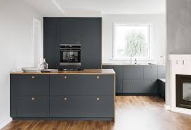 Https Www Reformcph Com Us Images Inspiration 2019 09 17 Basis Linoleum Bredegaards Alle 003 Kuchen Fronten Ikea Kuchen Fronten Kuchendesign