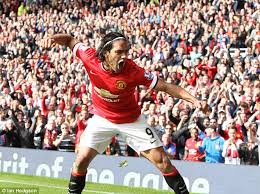 İngiltere premier lig ekiplerinden manchester united, monaco'da forma giyen kolombiyalı forvet oyuncusu radamel falcao'yu kiralık olarak renklerine bağladı. Radamel Falcao Thanks Manchester United For Gambling On Him Daily Mail Online