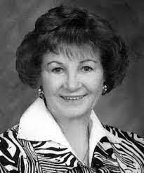 Ginger Dowd's Instagram, Twitter & Facebook