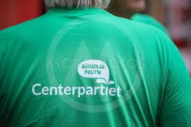 Logotypen finns i olika utförande för olika ändamål, beroende på om den ska användas i t.ex. Centerpartiet Narodlad Pol By Michael Erhardsson Mostphotos