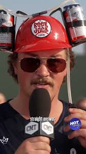 John Top, you have some explaining to do 🤔⁉️🤣 , Zach Top #cmtHot20