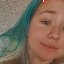 Lydia Hinkle's Instagram, Twitter & Facebook