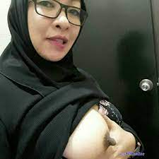 indonesia hijab naked - Sexy photos